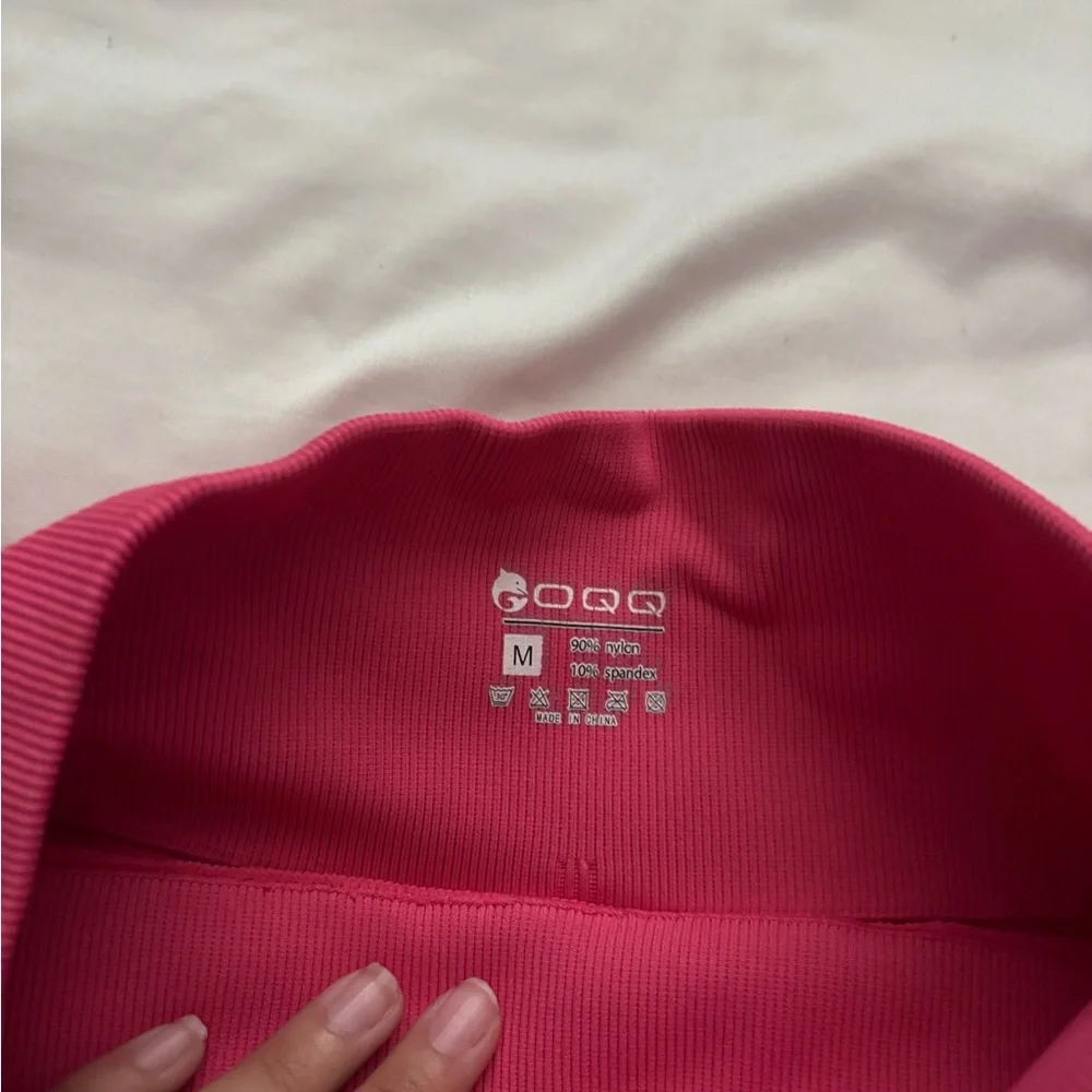 Pink biker shorts - Picture 2 of 2